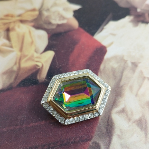 Oscar De La Renta    Earring Single - Picture 6 of 12